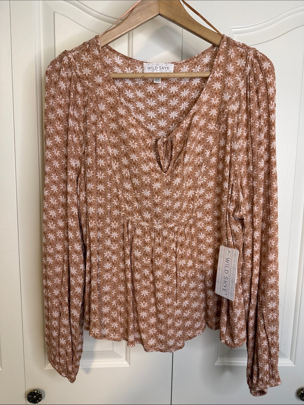 NWT Wild Skye Top